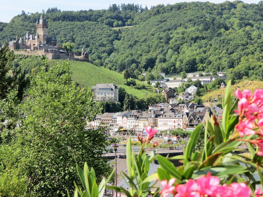 Ferienwohnung Berens Cochem Szoba fotó